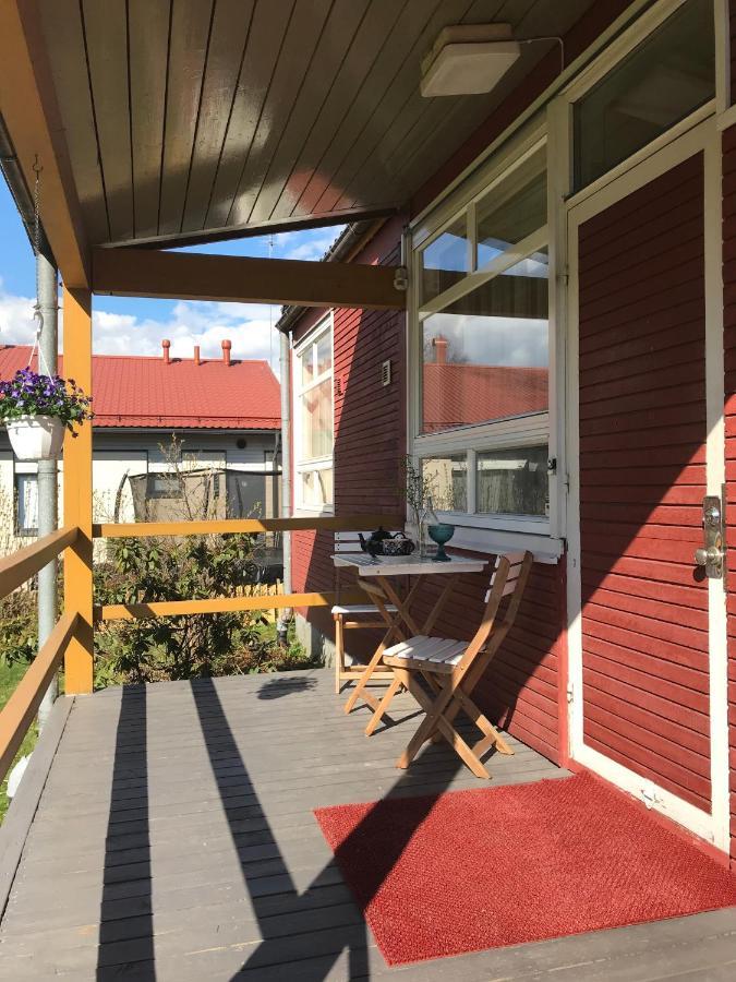 Bungalow House Flat In Rekola 33M2 Vantaa Zewnętrze zdjęcie