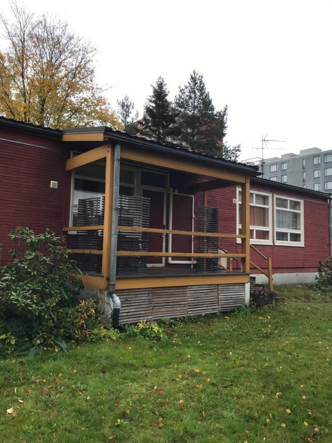 Bungalow House Flat In Rekola 33M2 Vantaa Zewnętrze zdjęcie