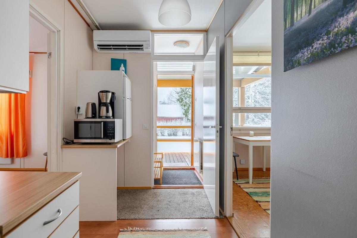 Bungalow House Flat In Rekola 33M2 Vantaa Zewnętrze zdjęcie
